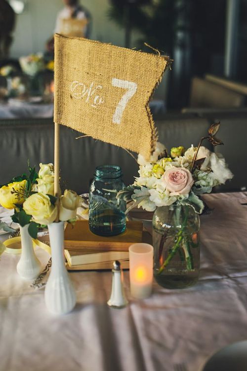 bodas_centros_de_mesa_flores_tarros_vasos_cajas_de_madera_blog_ana_pla_interiorismo_decoracion_3