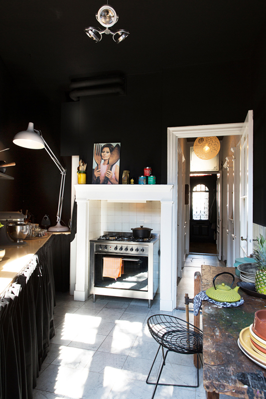 colores_oscuros_vivienda_luminosa_blog_ana_pla_interiorismo_decoracion_9
